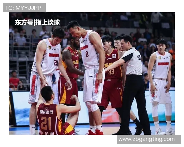 易建联再次入选CBA全明星阵容,刷新历史纪录,领跑全联盟球员票选