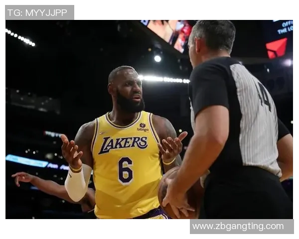 武汉篮球队的力量变革引发热议球迷热情与球队未来的交汇点